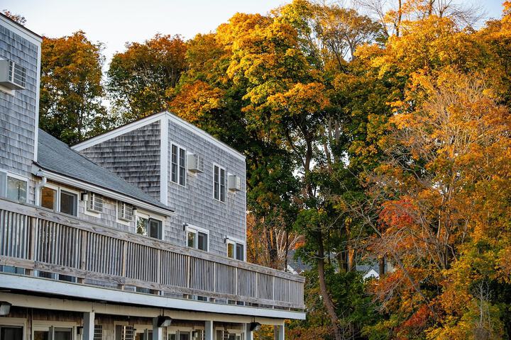 Aspinquid Resort