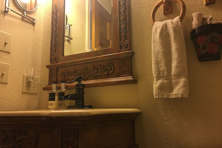 Room 243 of 289