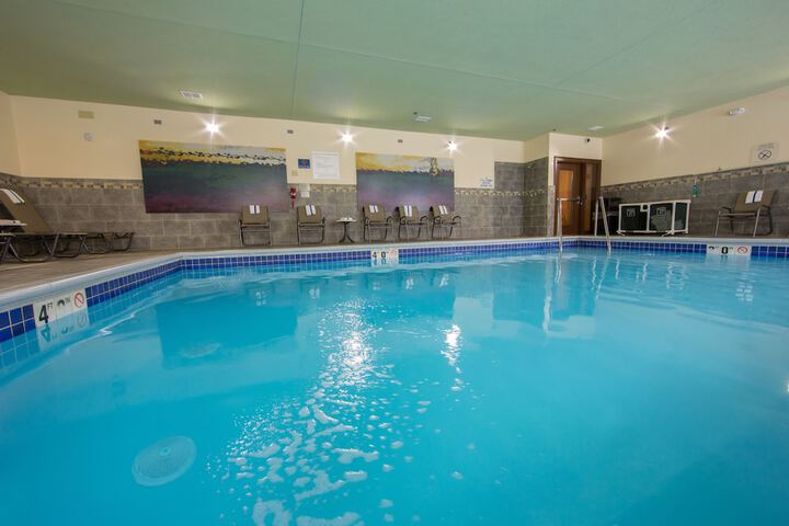 Fairfield Inn & Suites by Marriott Burlington