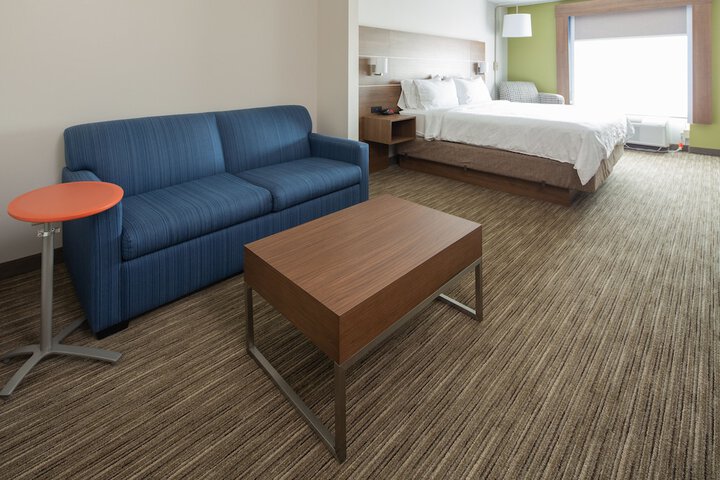 Holiday Inn Express & Suites Lenoir Cty by IHG
