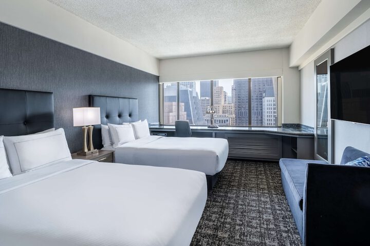 Room 70 of 103