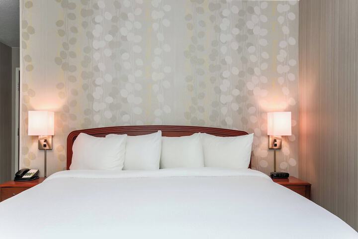 Room 42 of 55