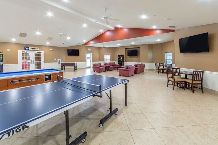 Holiday Inn Club Vacations Orlando Breeze Resort by IHG