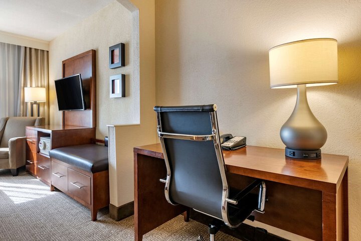 Room 33 of 54