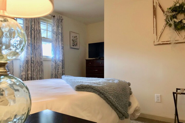 Room 56 of 72