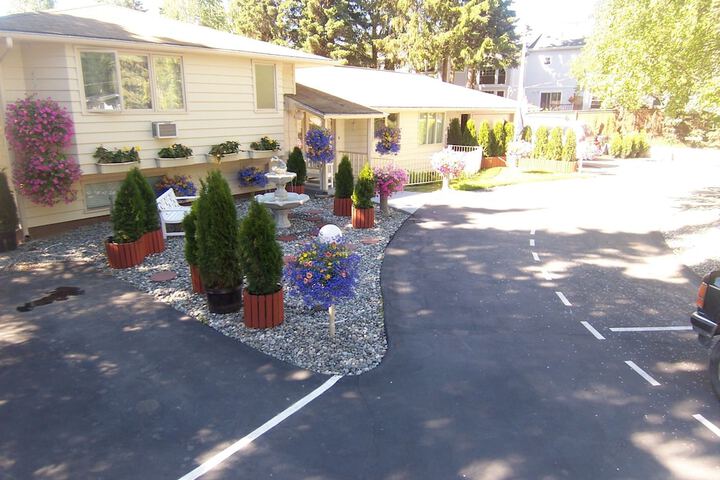 Property Grounds 42 of 42
