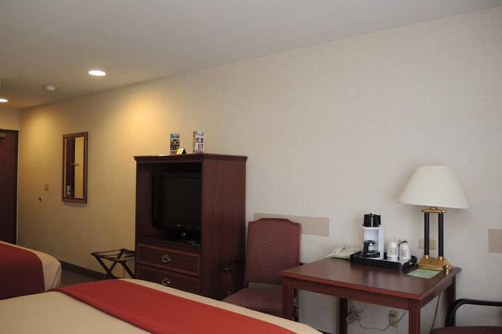 Room 19 of 50