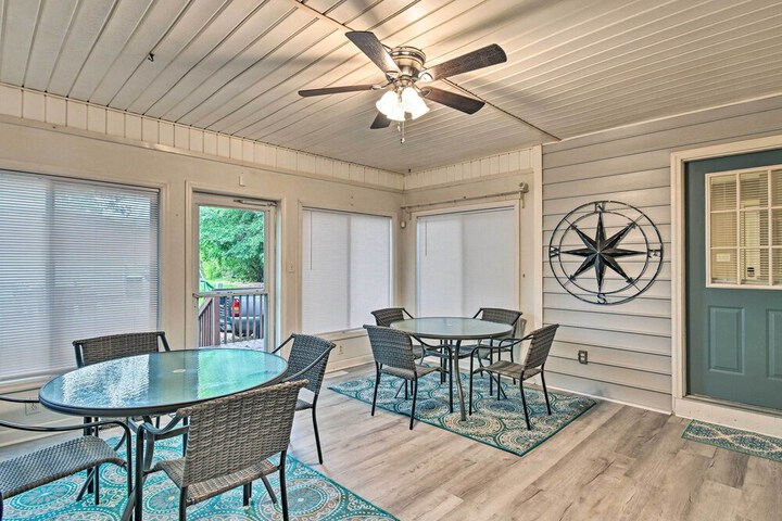 Pet-friendly Lillington Abode 1 Mi to River