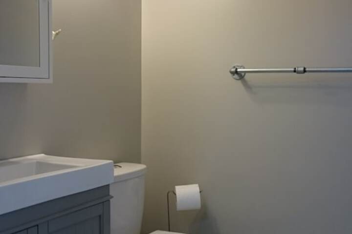 Room 6 of 15