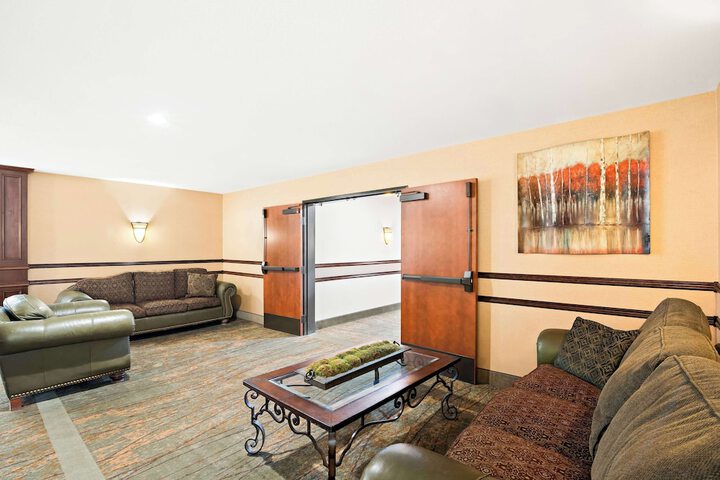 Best Western Newberry Station