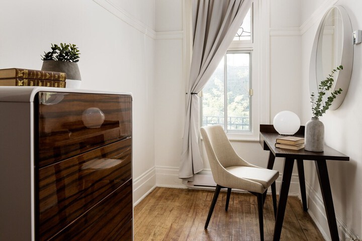 Room 15 of 31