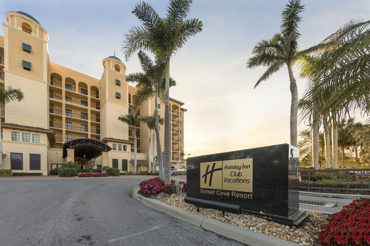 Holiday Inn Club Vacations Sunset Cove Resort by IHG