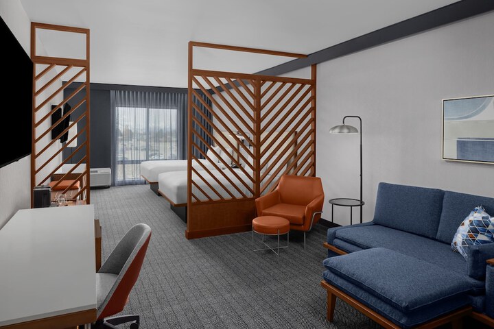 Room 14 of 37