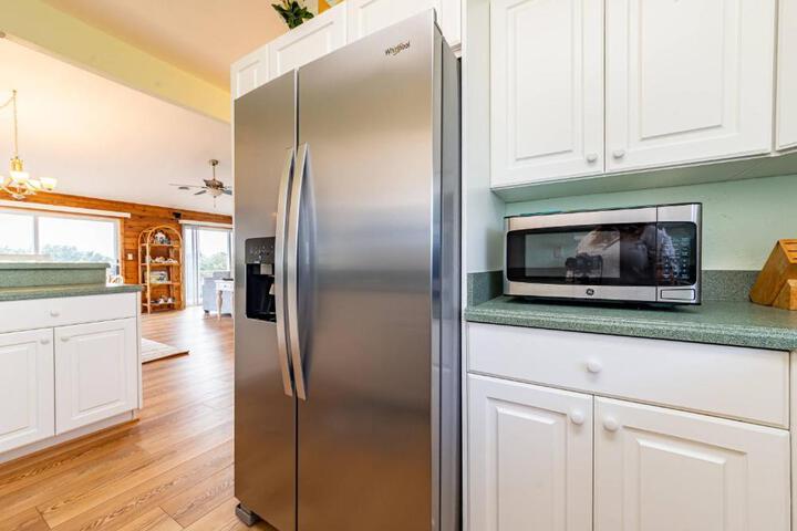 Duck R Way - Poteskeet Ocean View, 260 Yds to Beach, Pool, Hot Tub, Walk to Downtown Duck