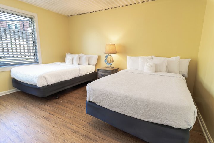 The Oceanfront Litchfield Inn