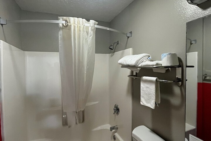 Room 7 of 15