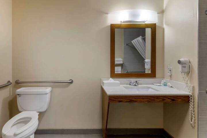 Quality Inn Seneca Clemson Area US-123