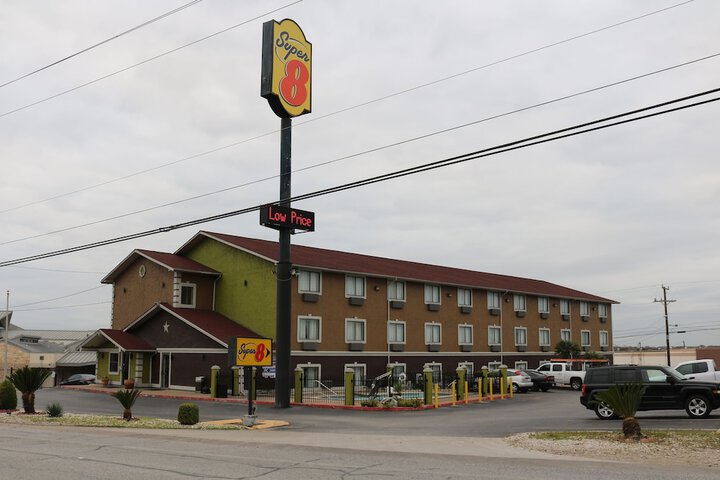 Hotel 3 of 28