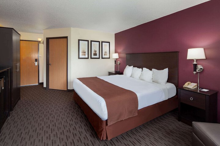 Room 15 of 31