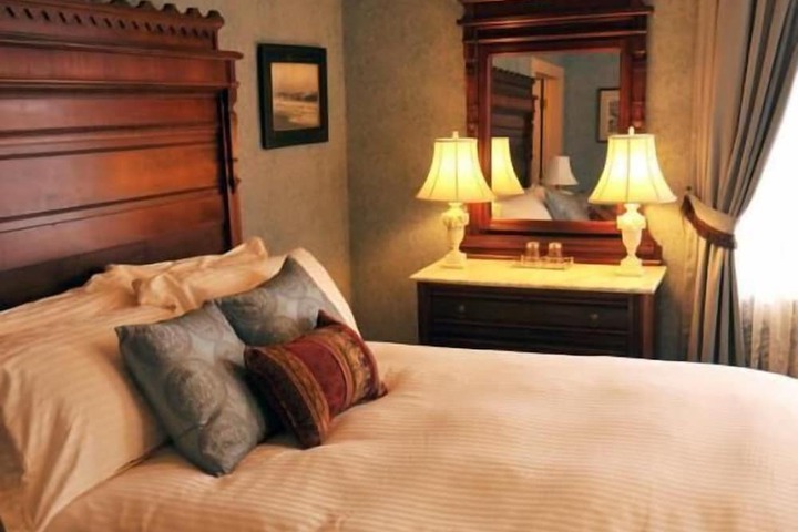 Atlantic Hotel