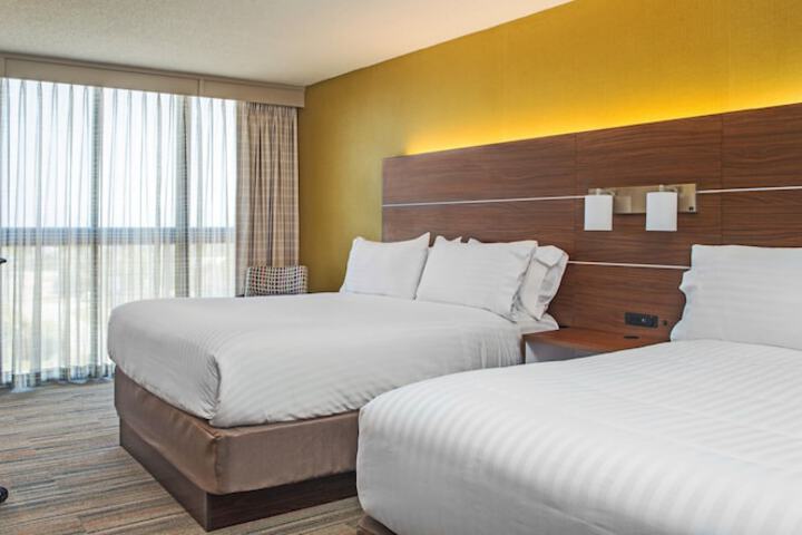 Holiday Inn Express Nags Head Oceanfront by IHG