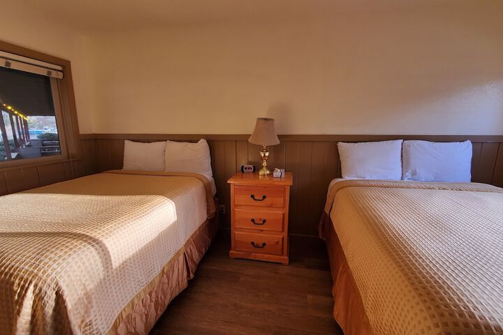 Room 125 of 137