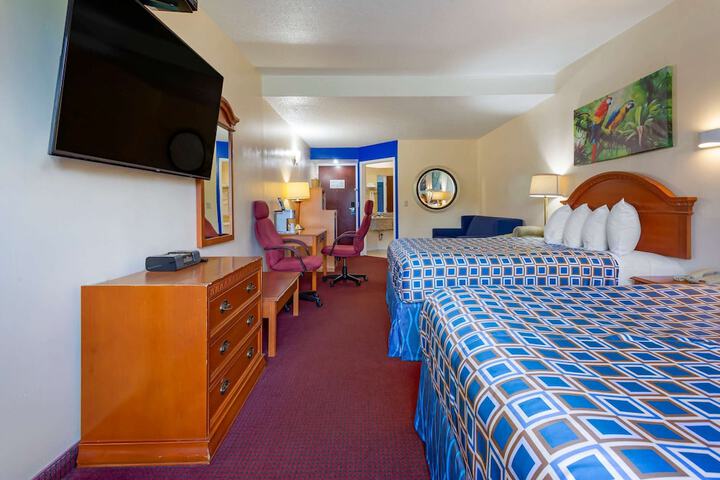 Room 28 of 58