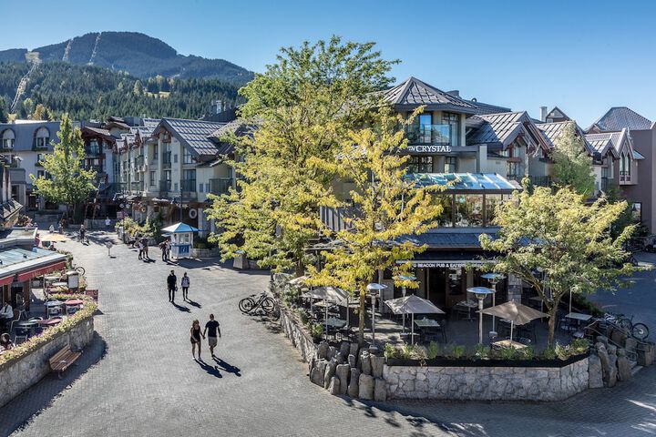 Crystal Lodge
