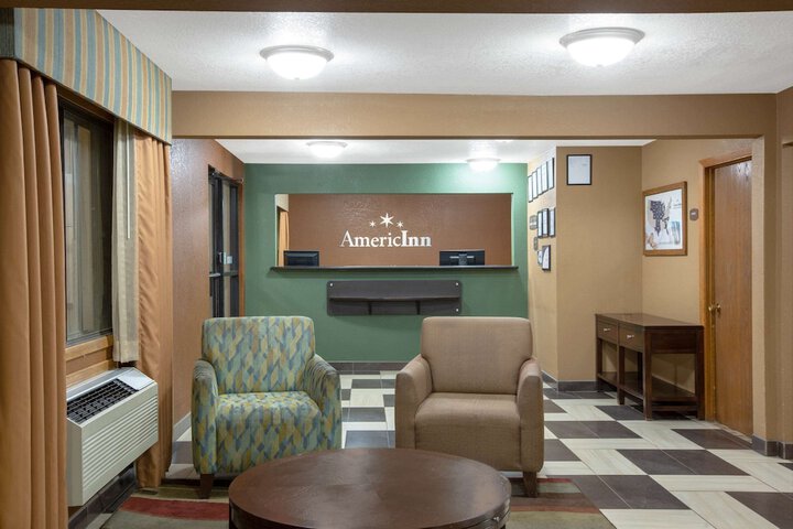Hotel Interior 7 of 18