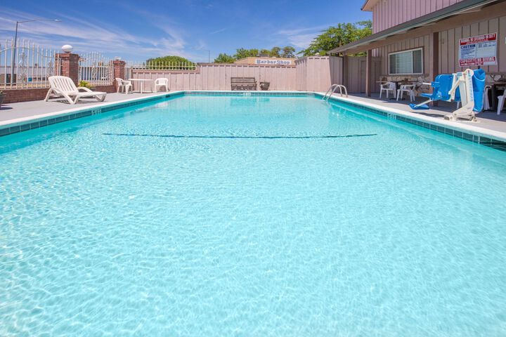 Pool 2 of 19