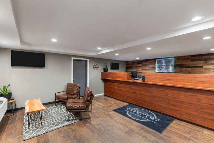 Basecamp Puyallup a Travelodge by Wyndham
