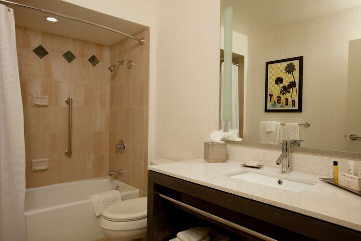 Hilton Palm Springs Resort