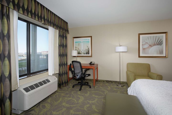 Room 57 of 80