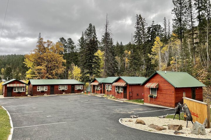 Whitetail Creek Resort
