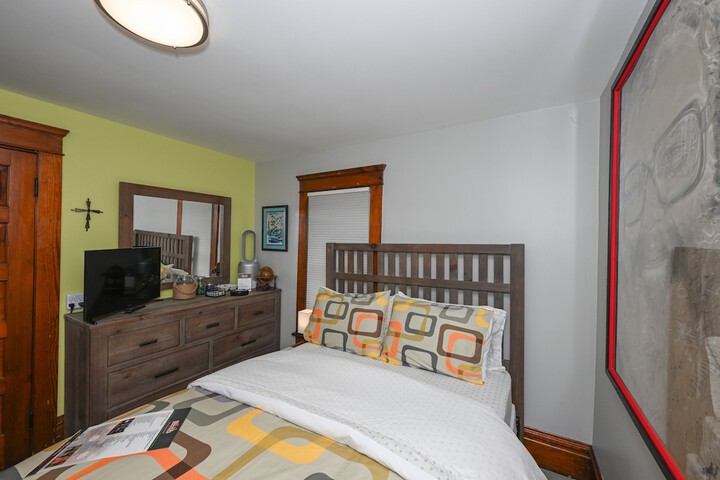 Room 207 of 276