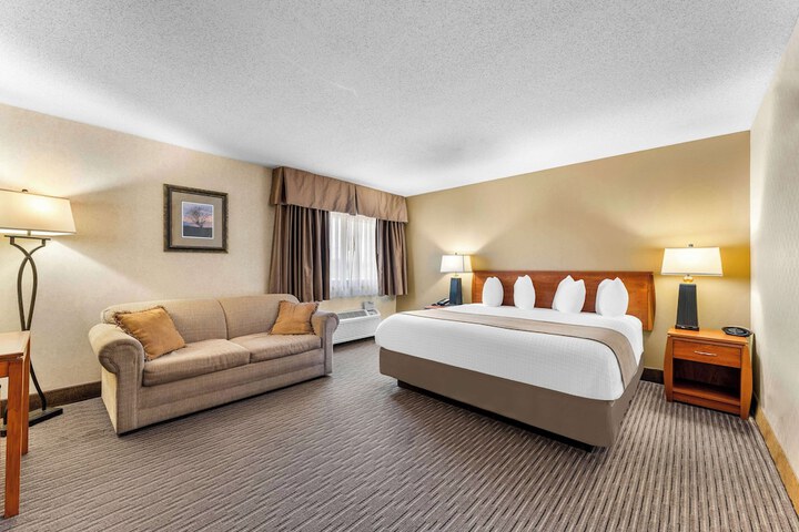 Room 15 of 38