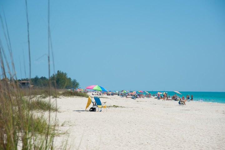 Casey Key Resorts - Beachfront