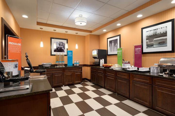 Hampton Inn & Suites Birmingham East Irondale