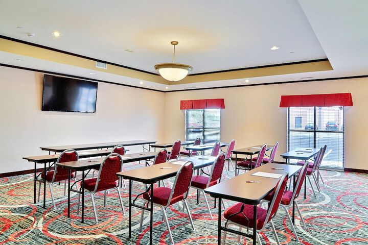 Comfort Suites Uniontown