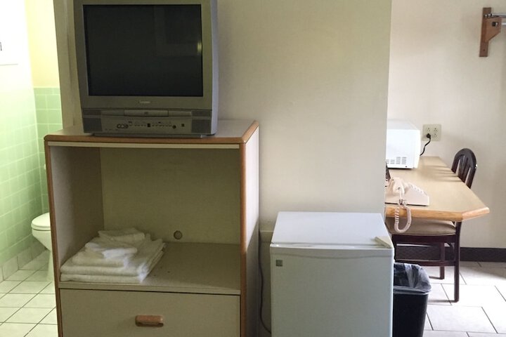 Room 11 of 67