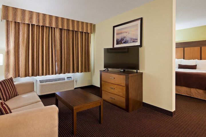 Room 30 of 62