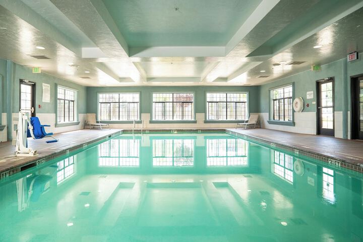 Holiday Inn Express Hotel & Suites Hesperia by IHG