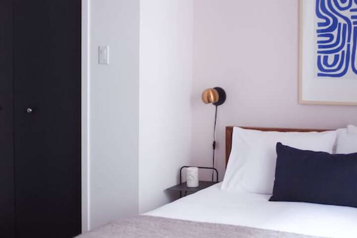 Room 22 of 126