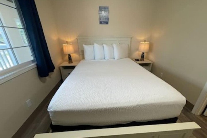 Room 129 of 179