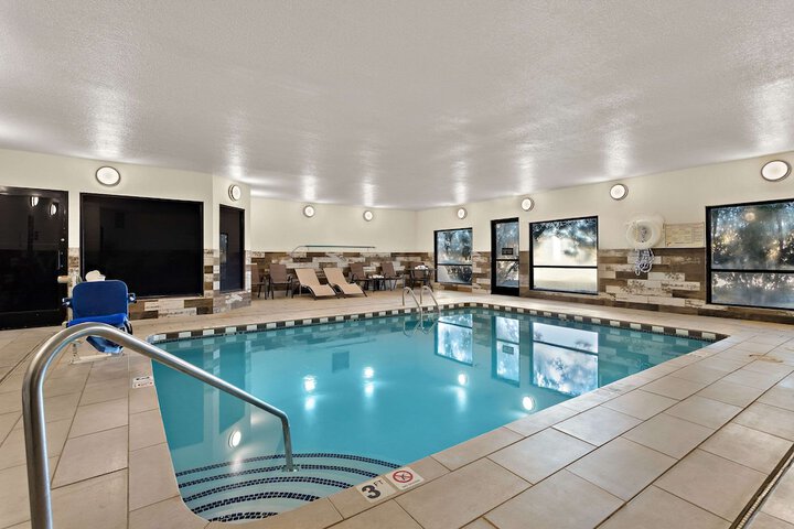 Pool 5 of 40