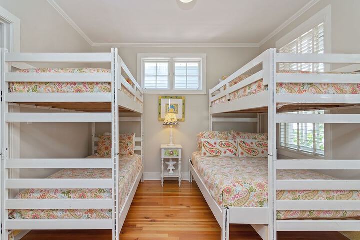 Cottage Rental Agency - Seaside Florida