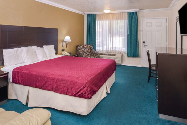 Room 40 of 57