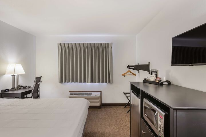 Room 29 of 37