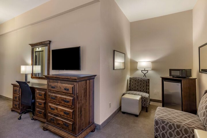 Best Western Brighton Inn