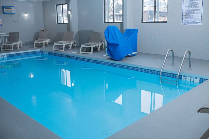 Pool 4 of 23